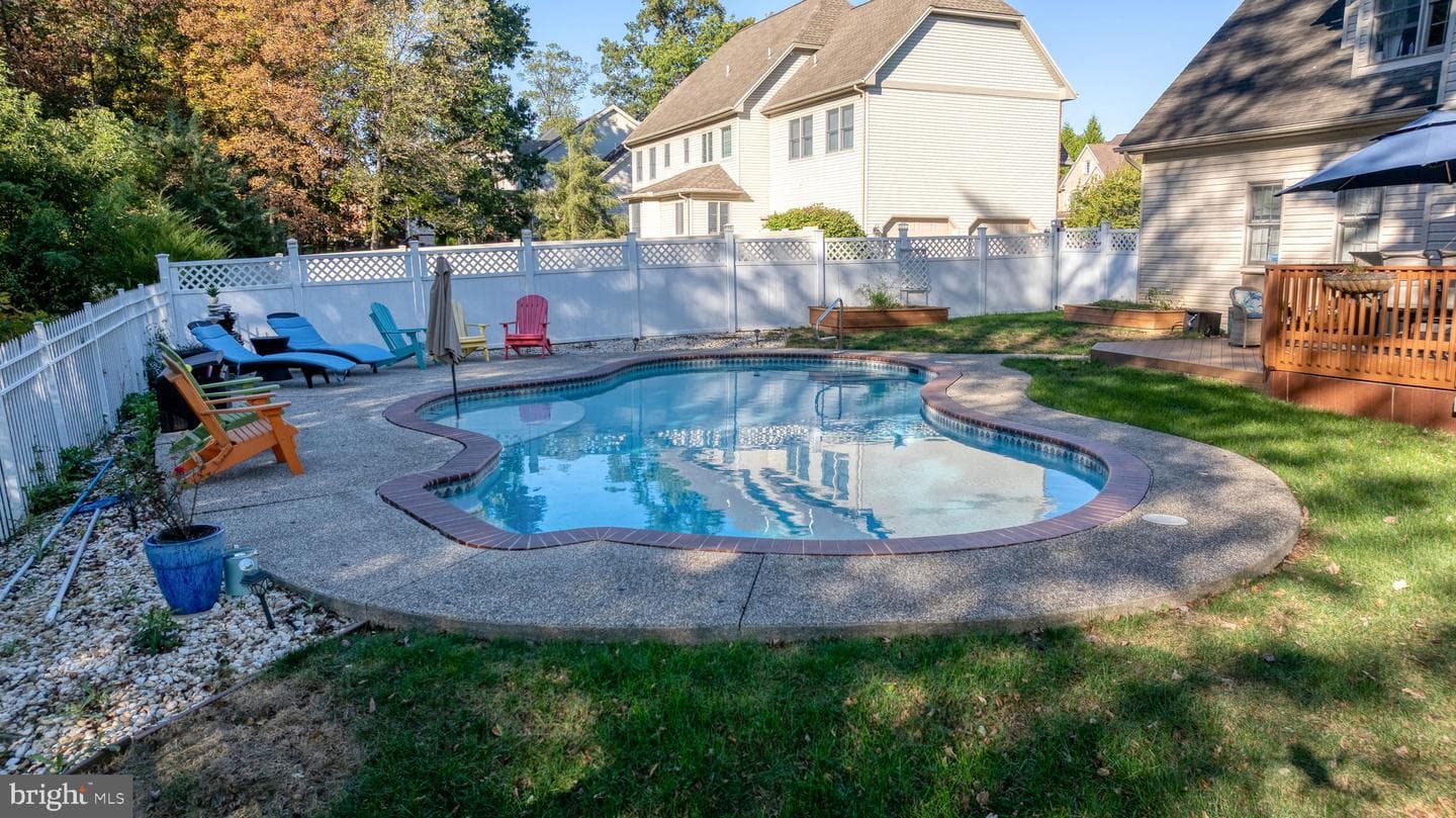 1303 King Arthur Drive photo 73