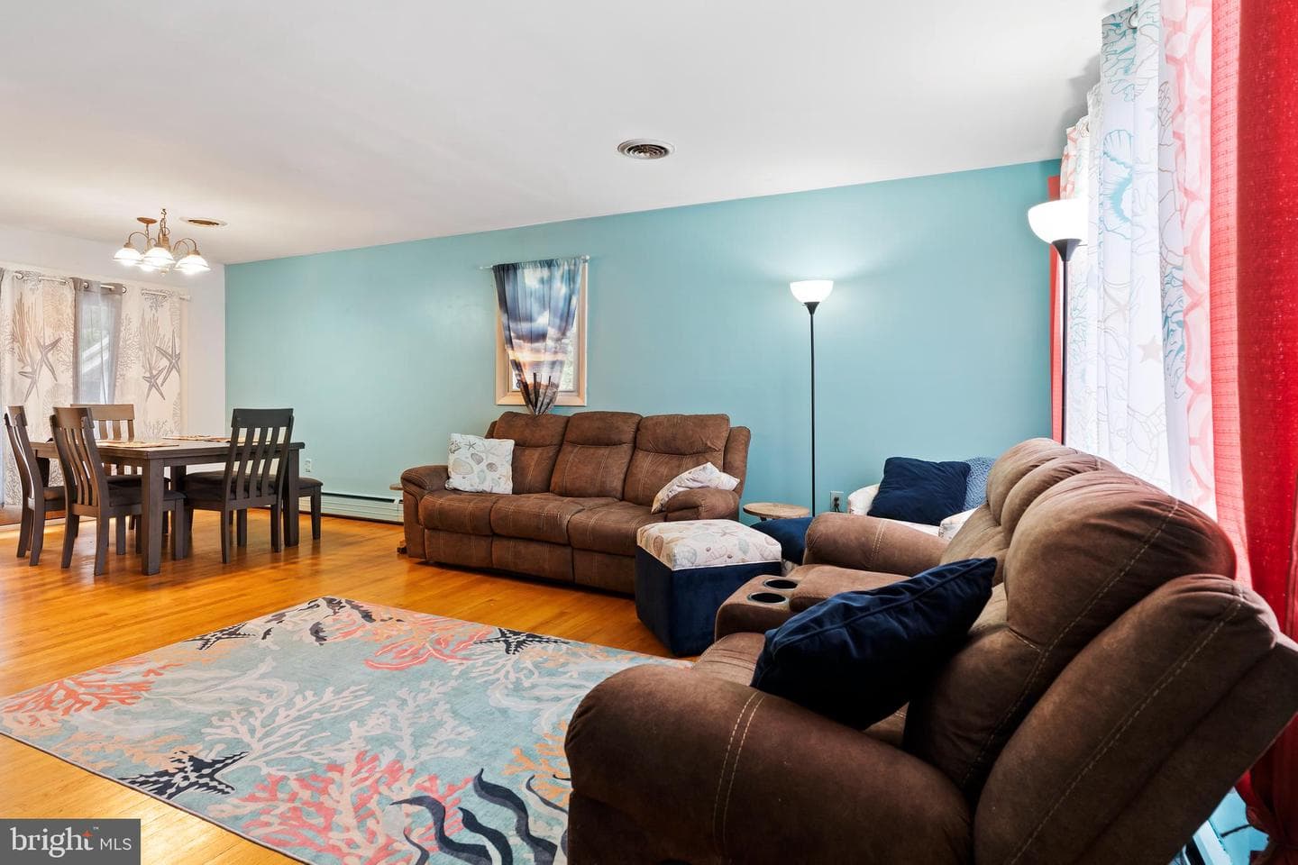 920 W Foxcroft Drive photo 10