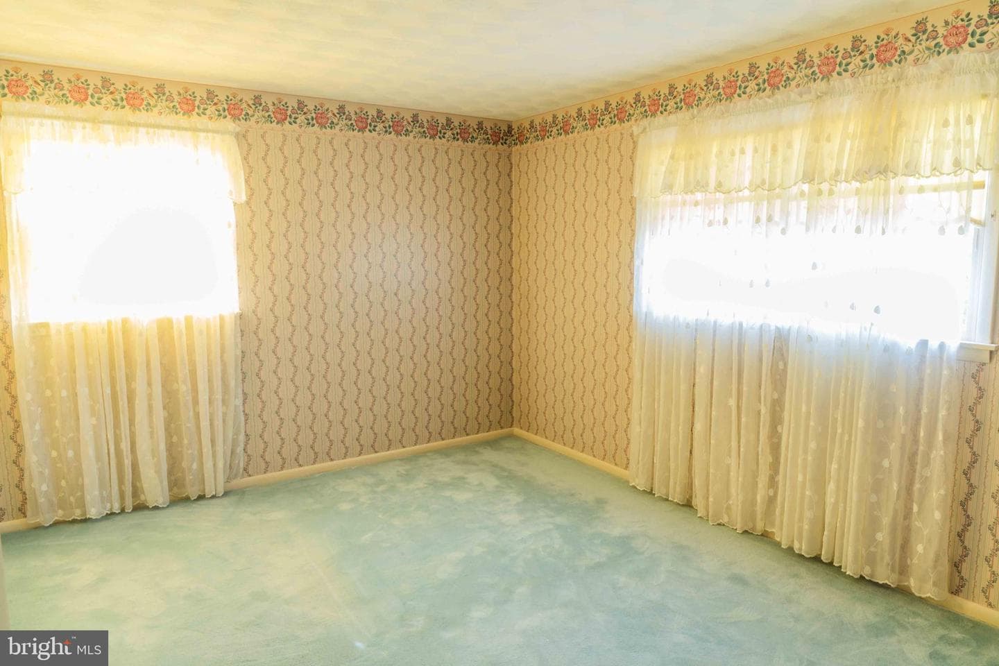 708 Charles Street photo 16