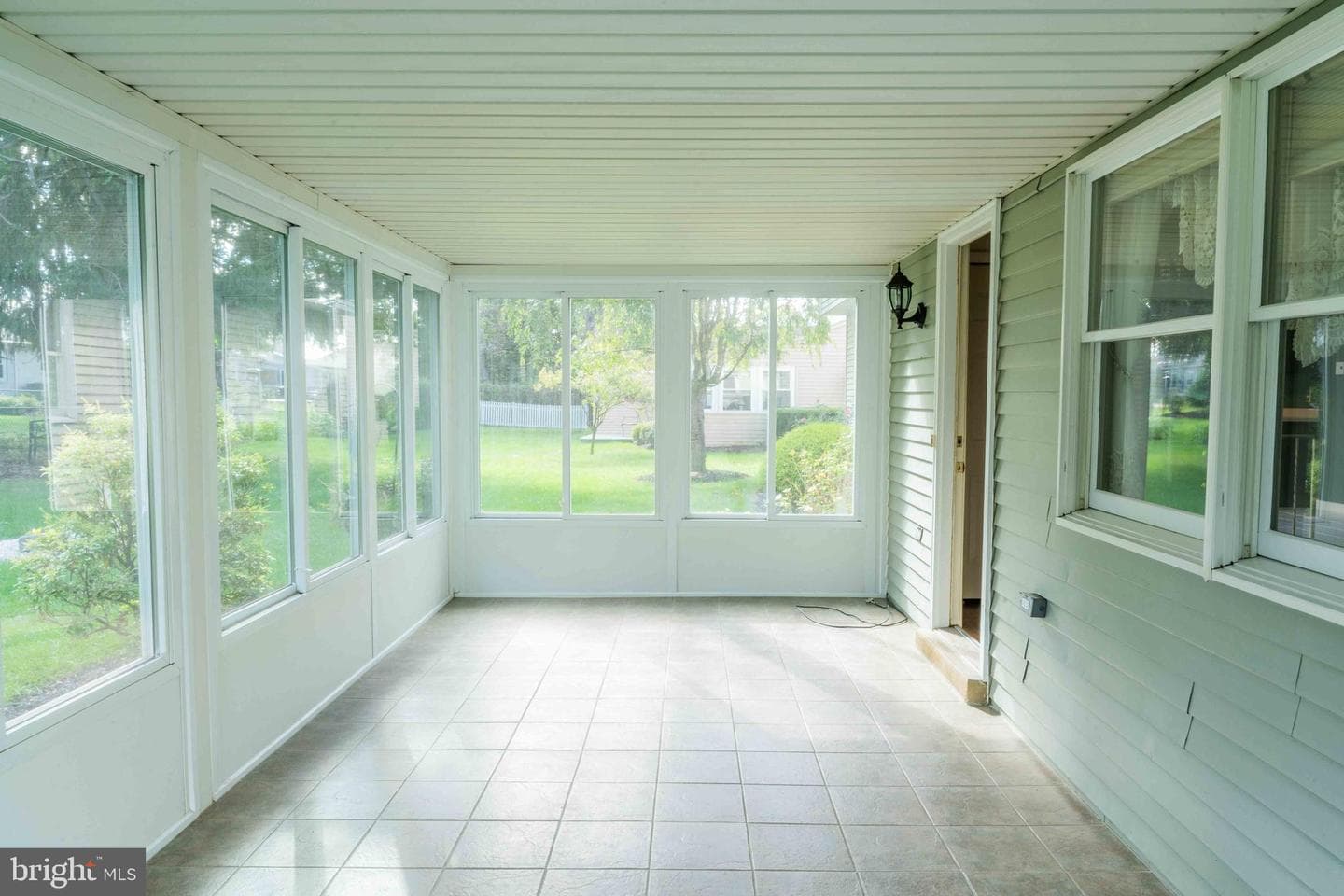 708 Charles Street photo 31