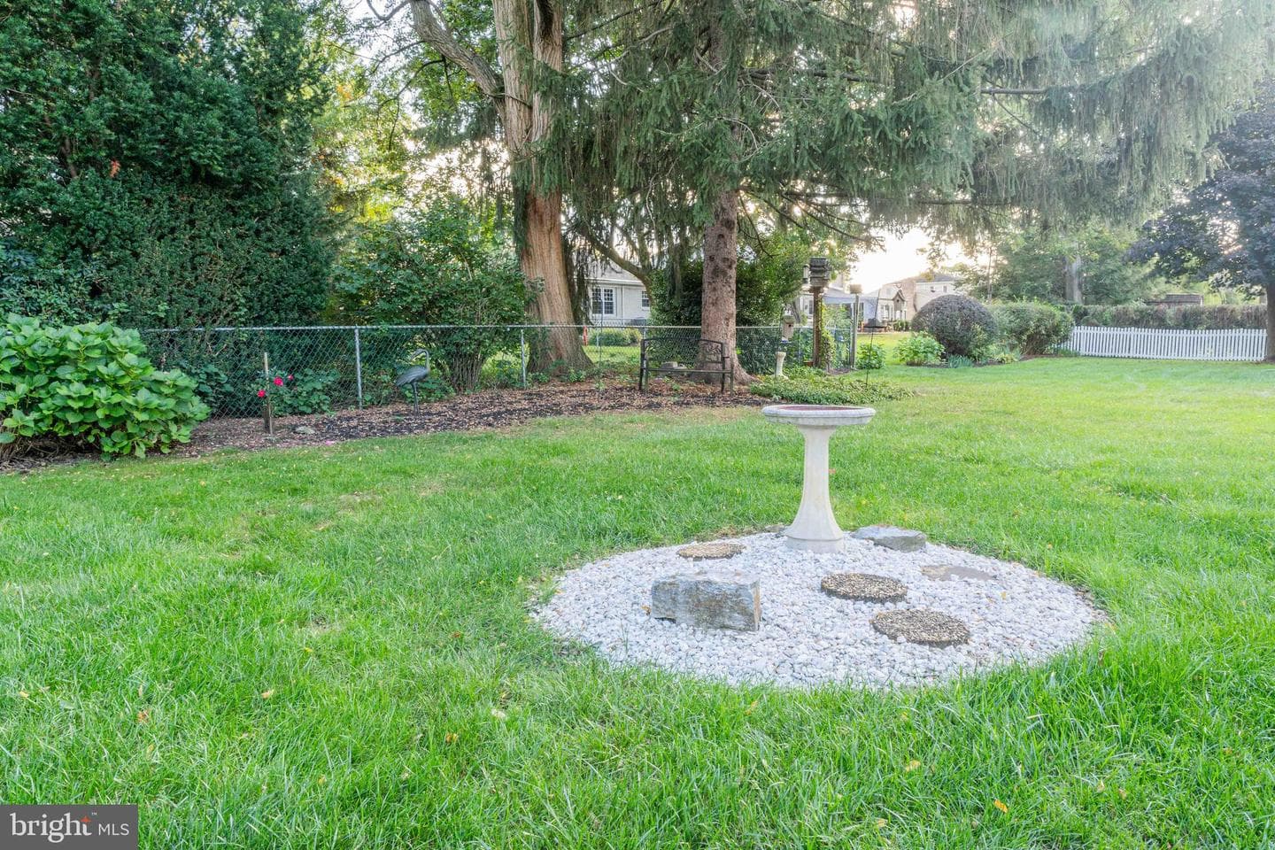 708 Charles Street photo 34