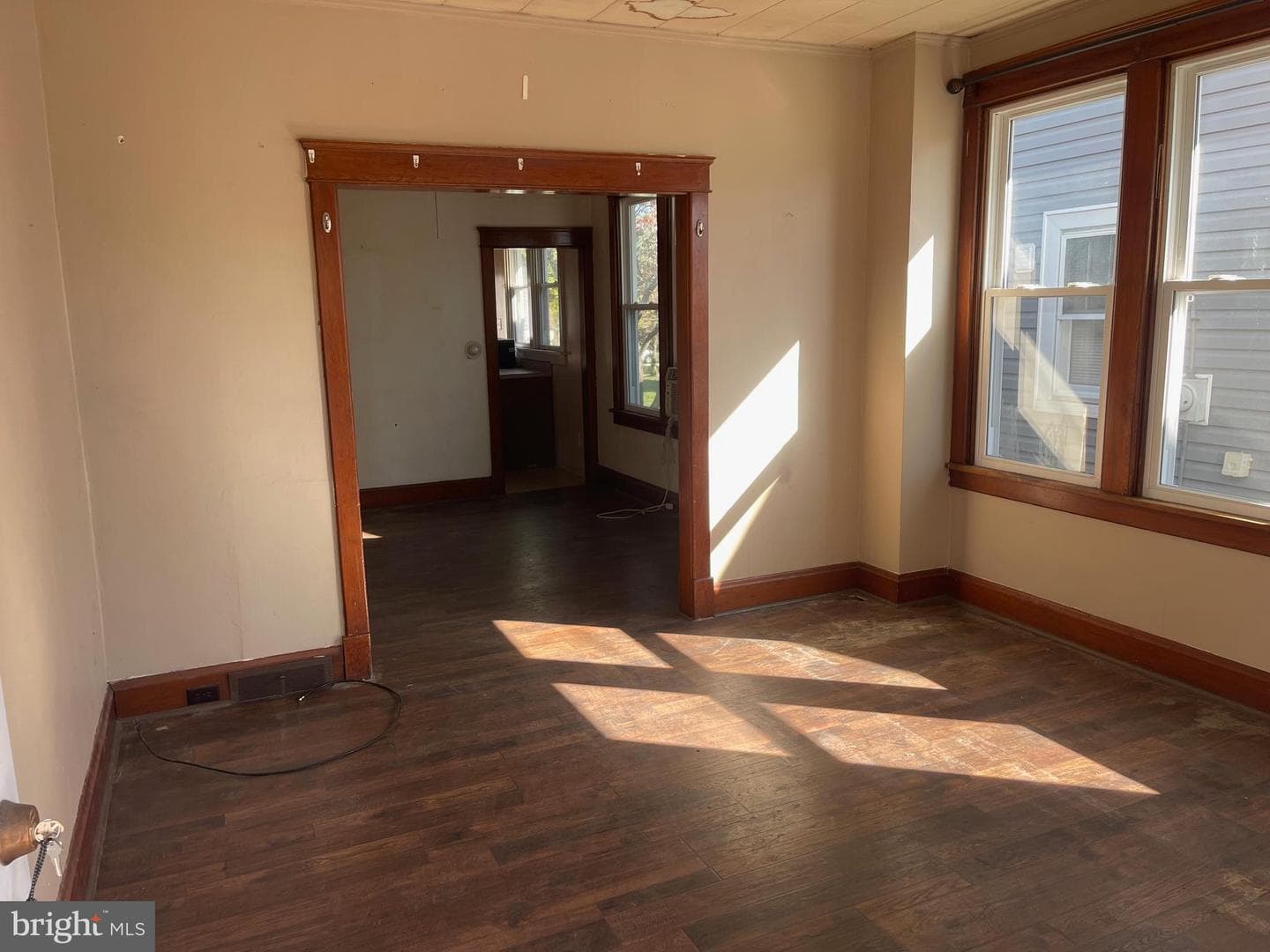 329 Franklin Street photo 2