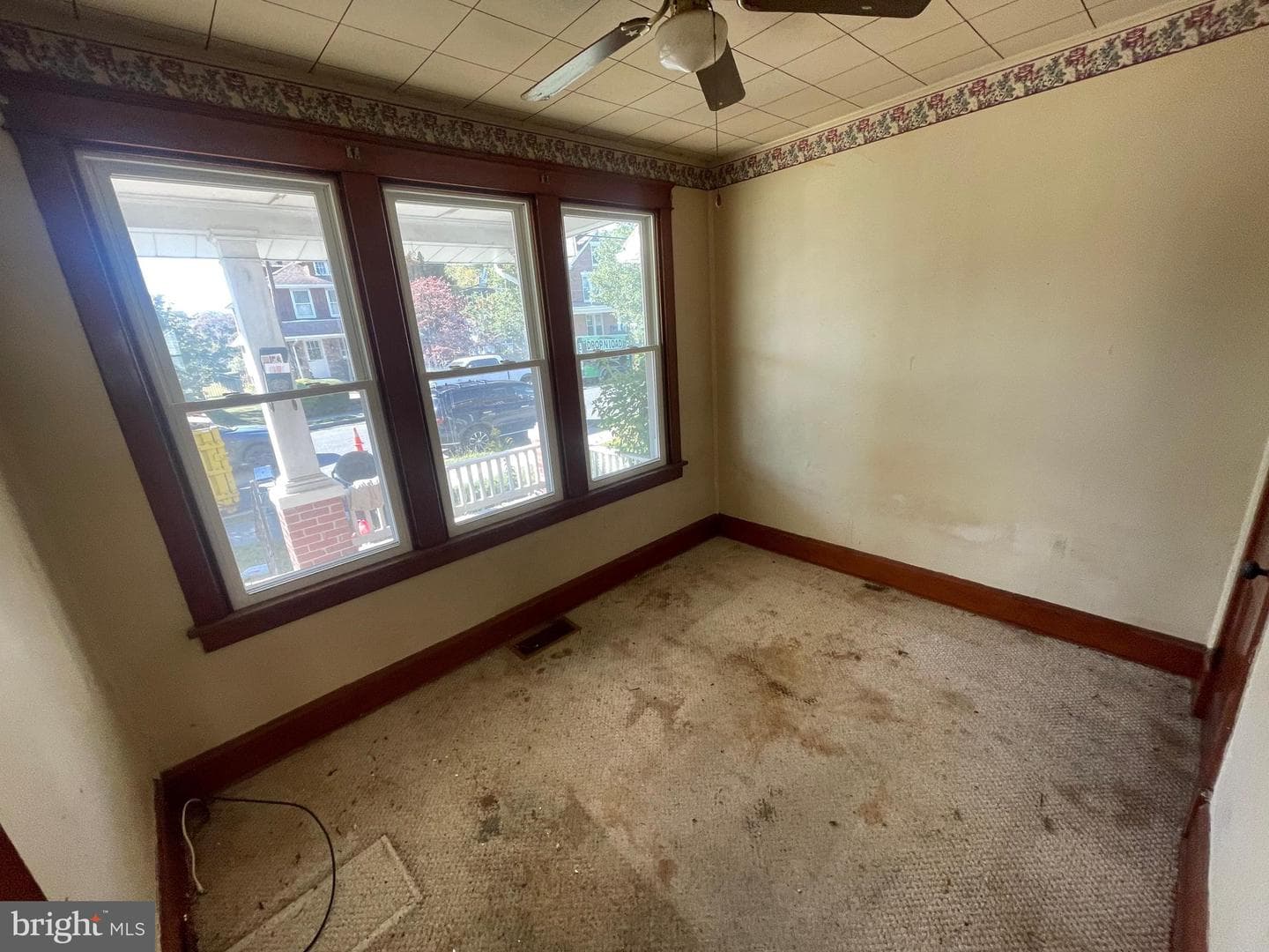 329 Franklin Street photo 8