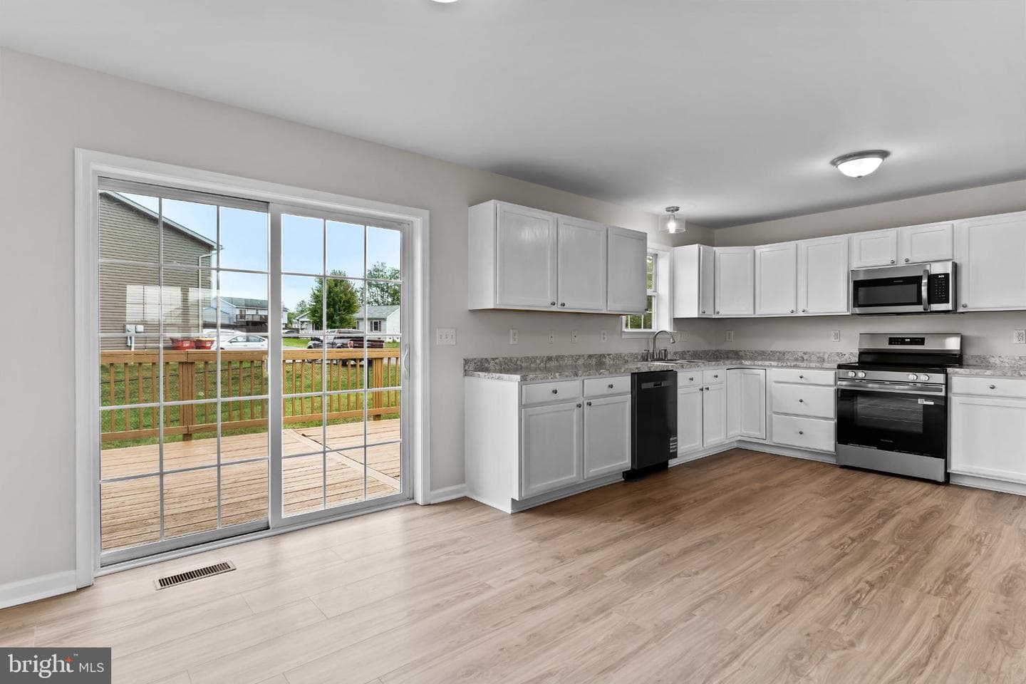 99 Middle Spring Road photo 8