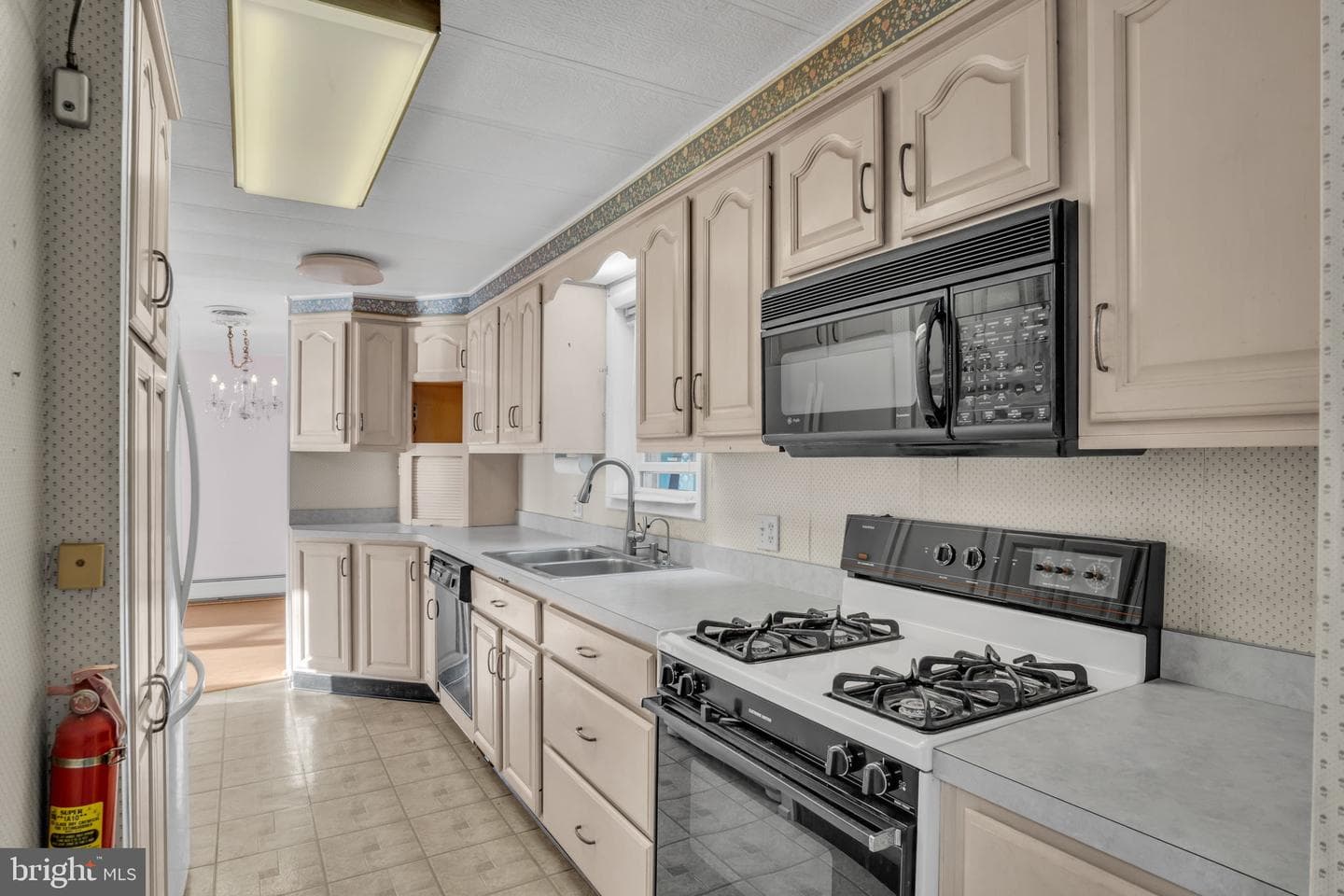 18 Lebo Road photo 4