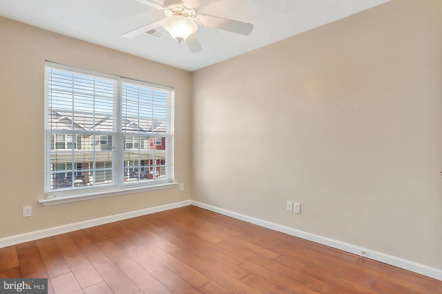 120 S Earl Street photo 18