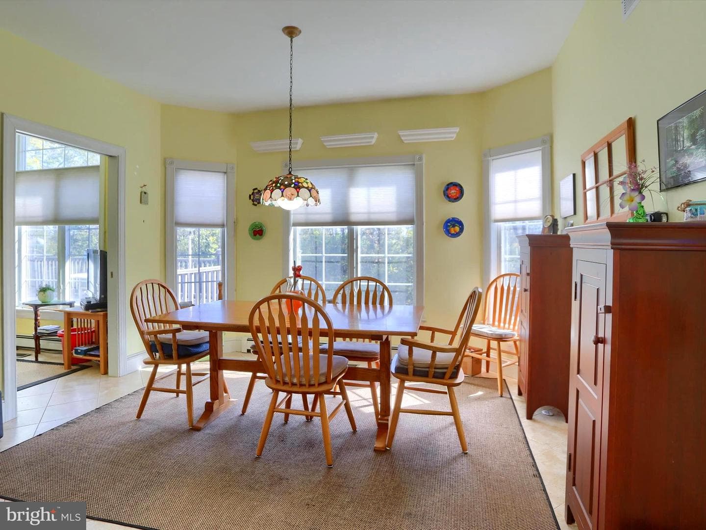 9 E Linden Drive E photo 11