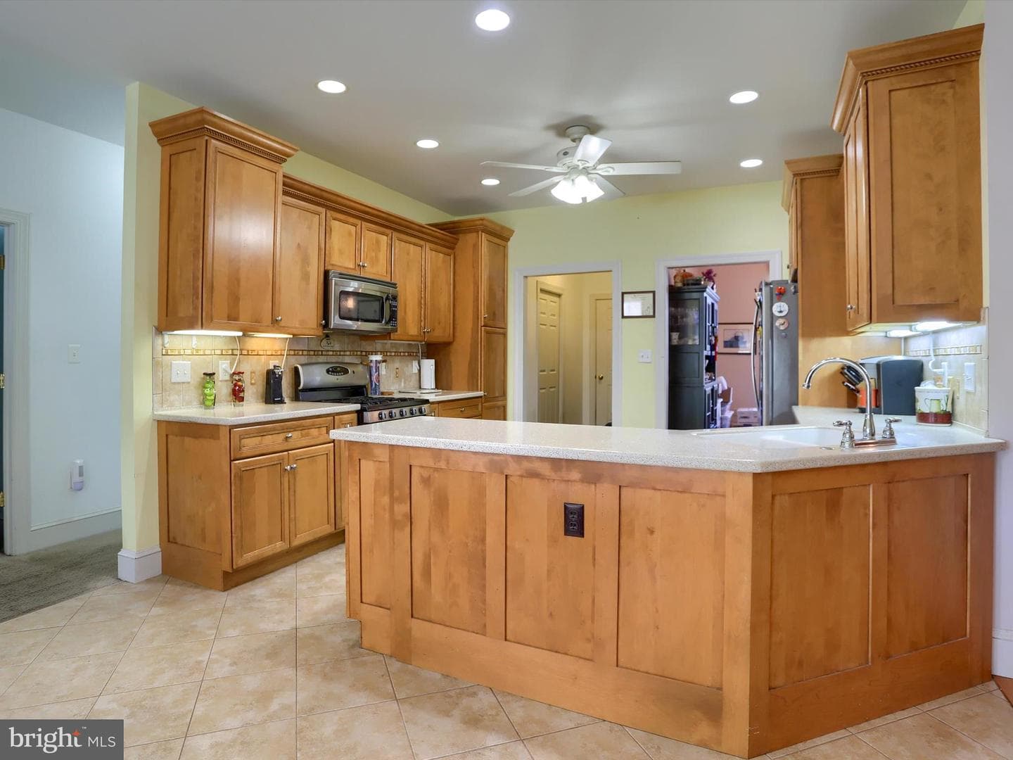 9 E Linden Drive E photo 14
