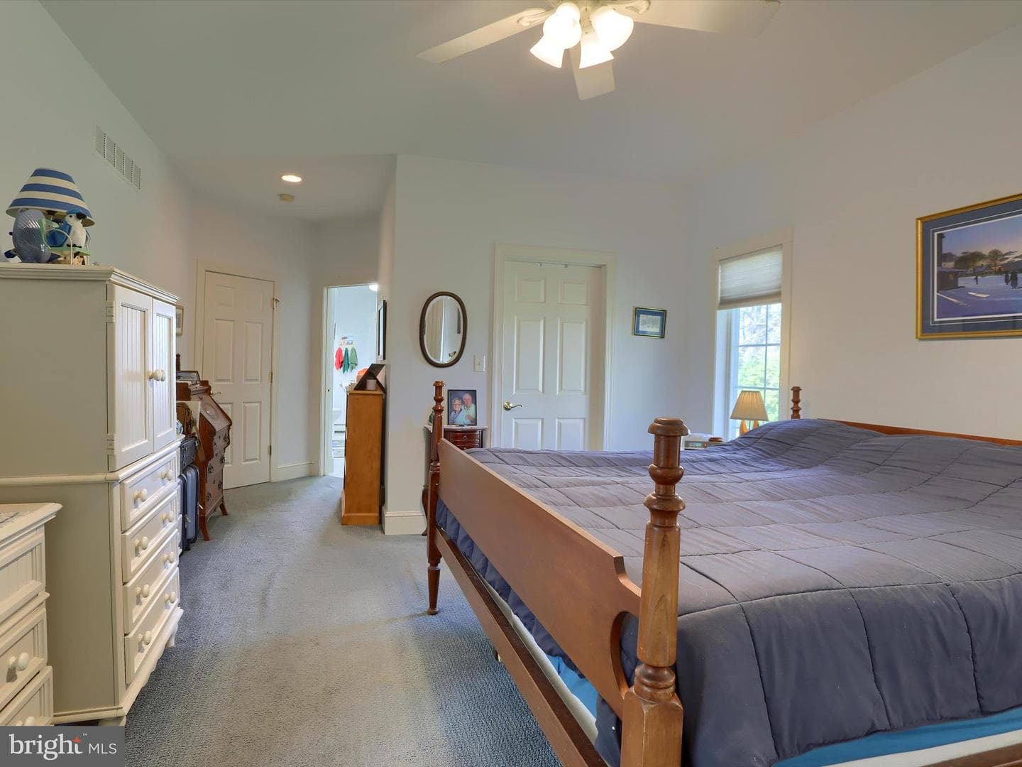9 E Linden Drive E photo 25