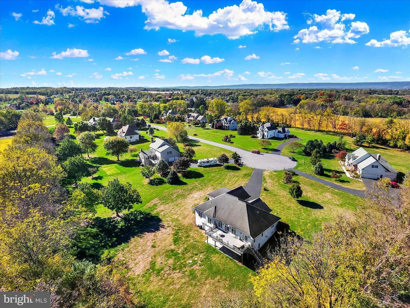 9 E Linden Drive E photo 46