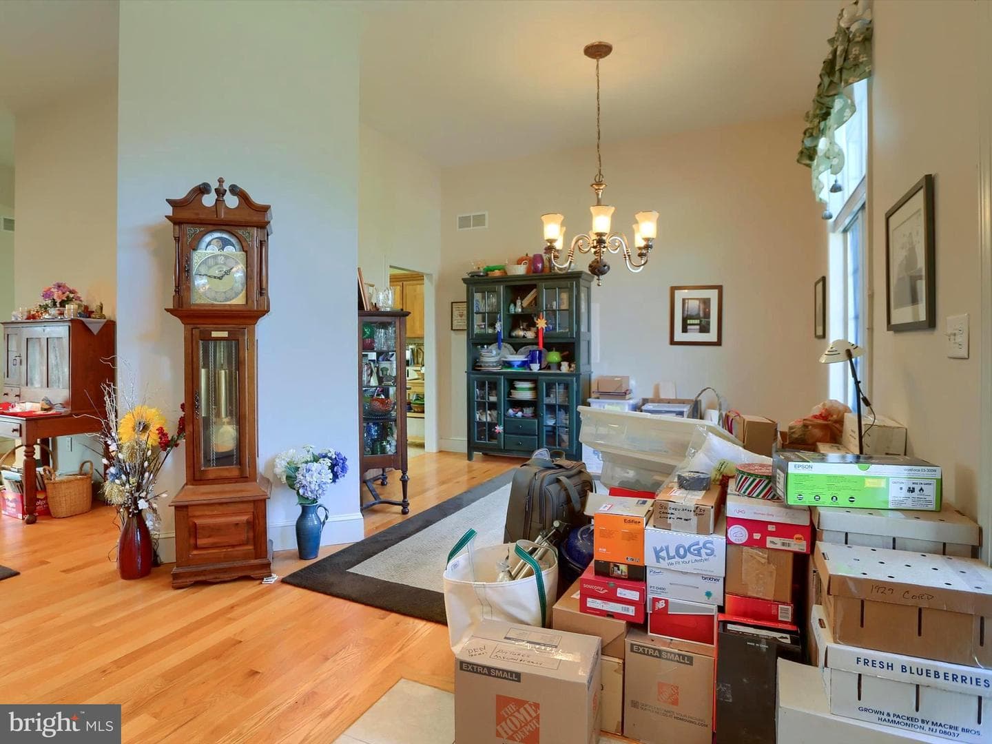 9 E Linden Drive E photo 5