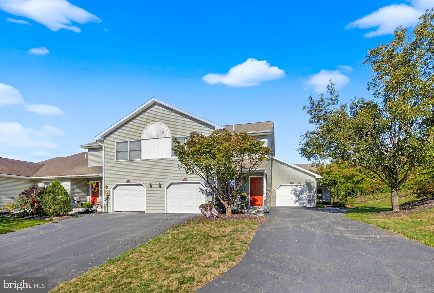 1350 Sugar Maple Court photo 3