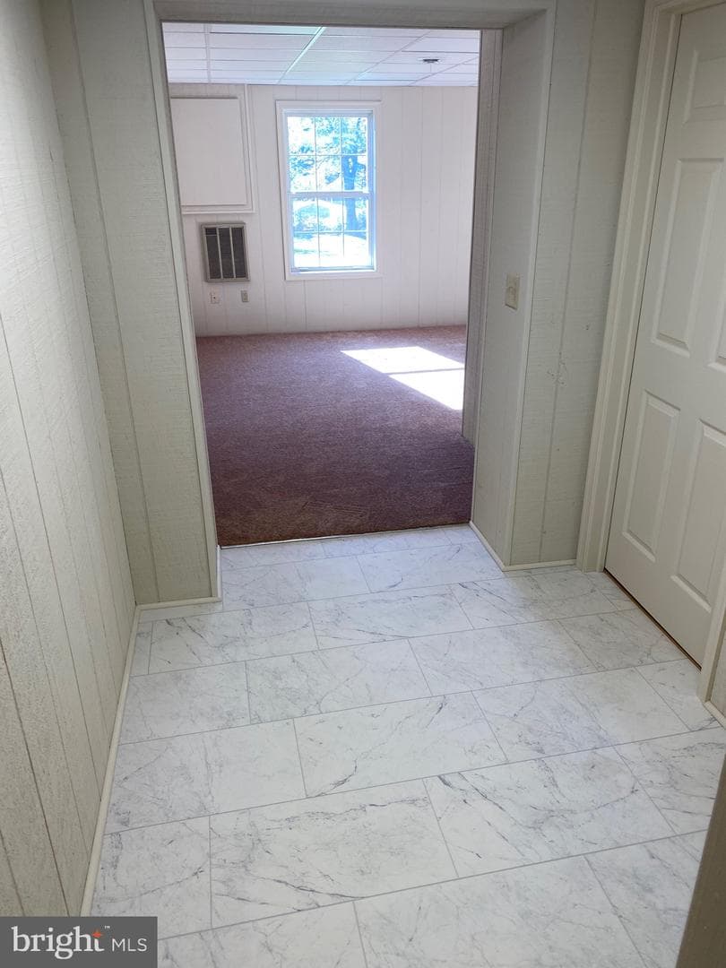 1052 Rebecca Street photo 10