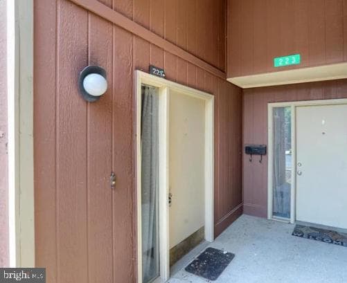 221 Lee Court photo 18