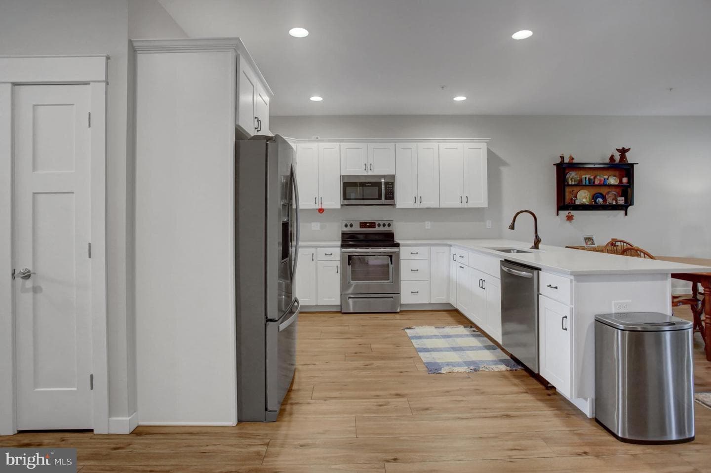 108 Cardinal Drive photo 11