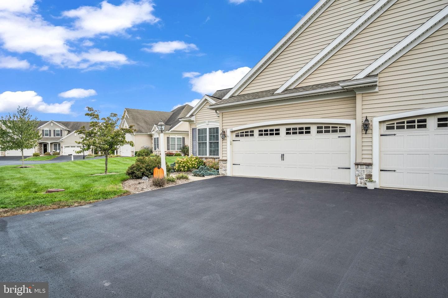 110 Bluebell Drive photo 31