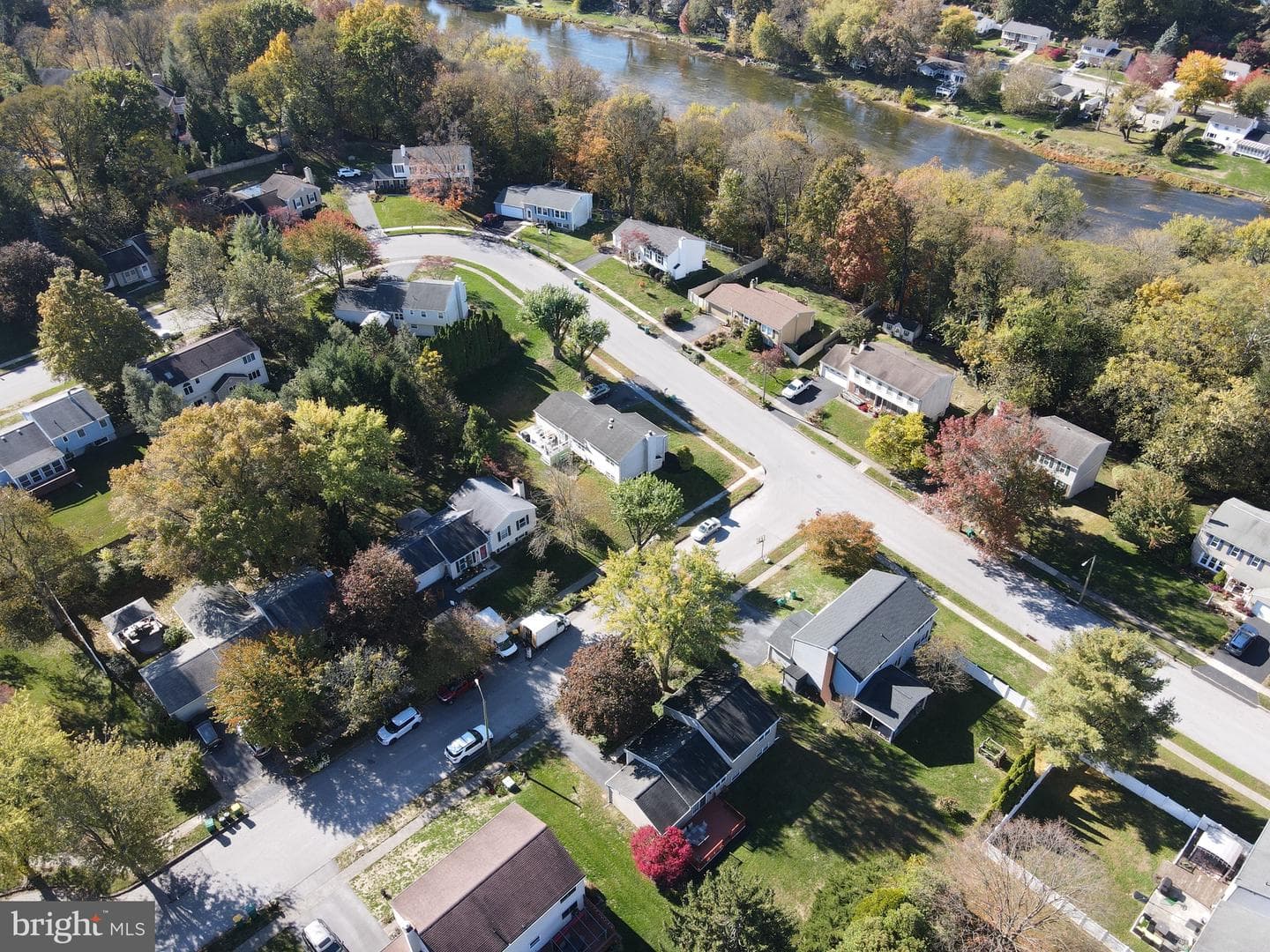 9 Oakwood Court photo 27