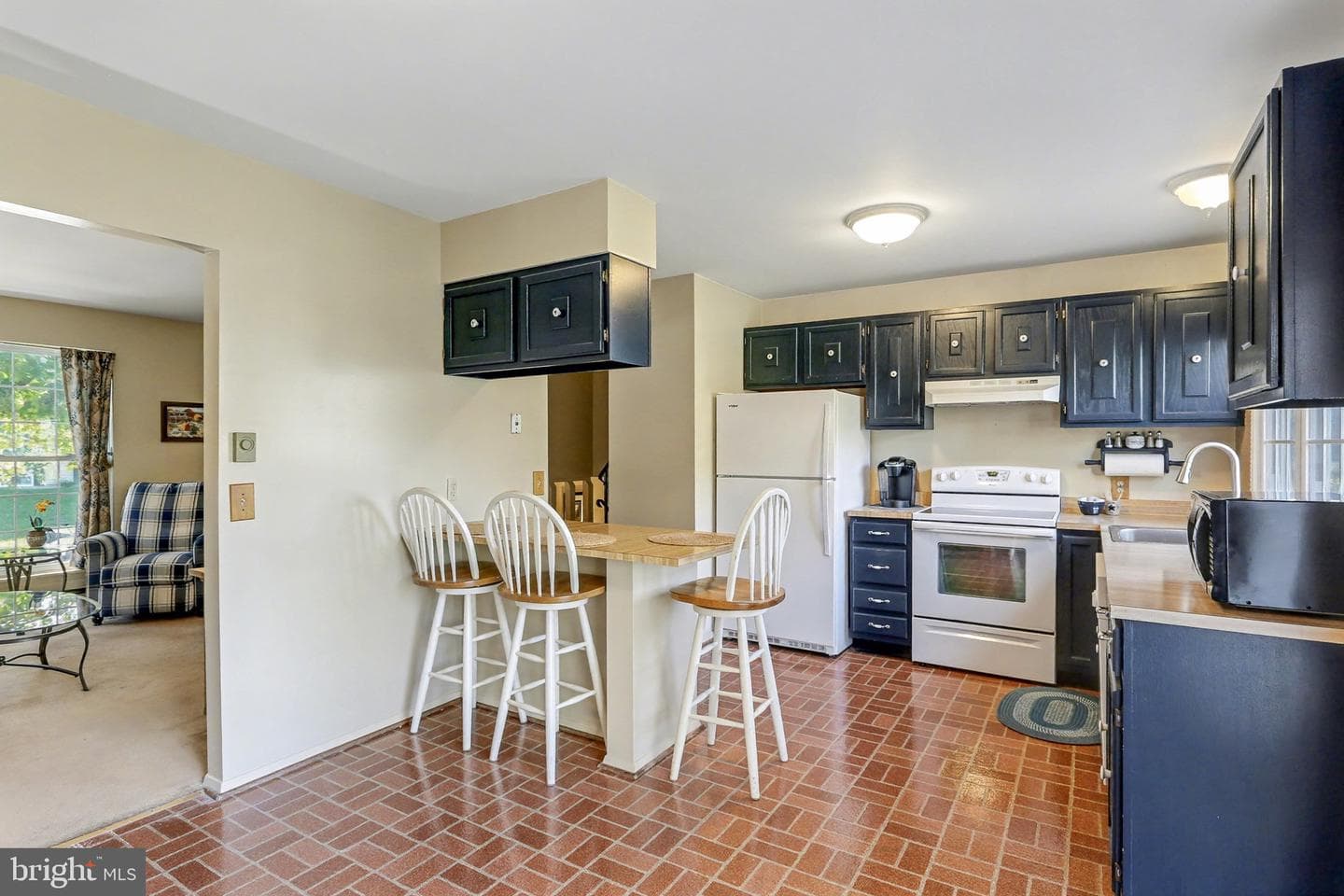 9 Oakwood Court photo 8