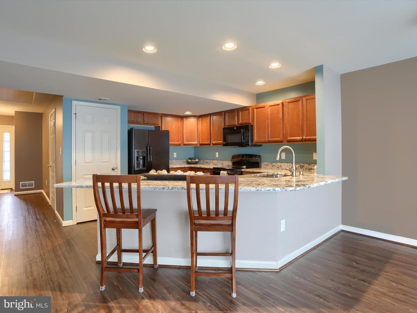 8 Brook Side Drive photo 12