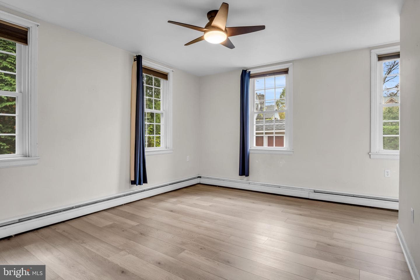 250 Mooreland Avenue photo 37