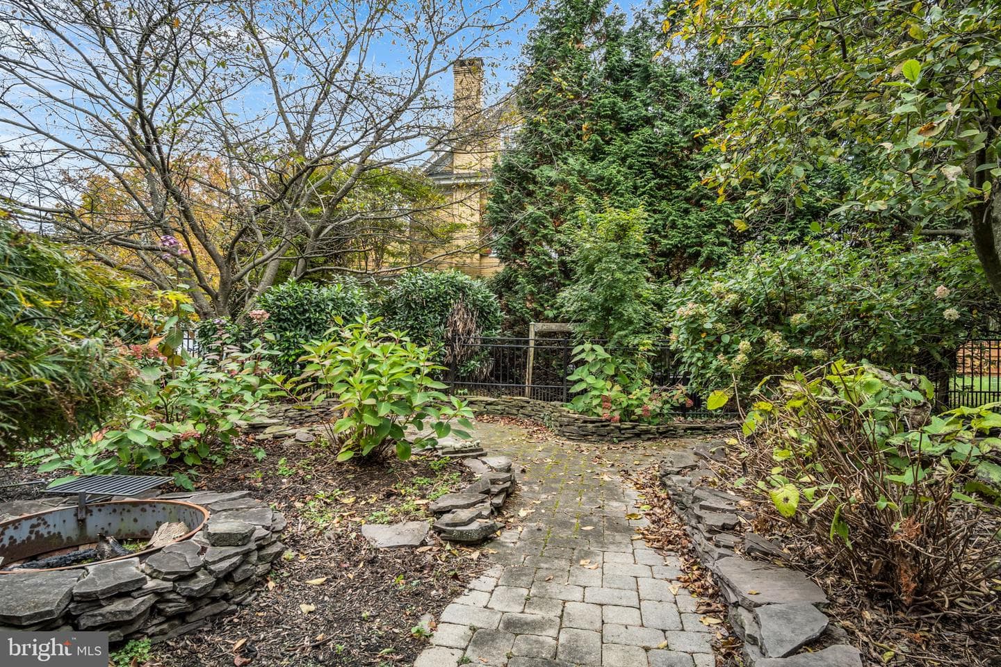 250 Mooreland Avenue photo 42