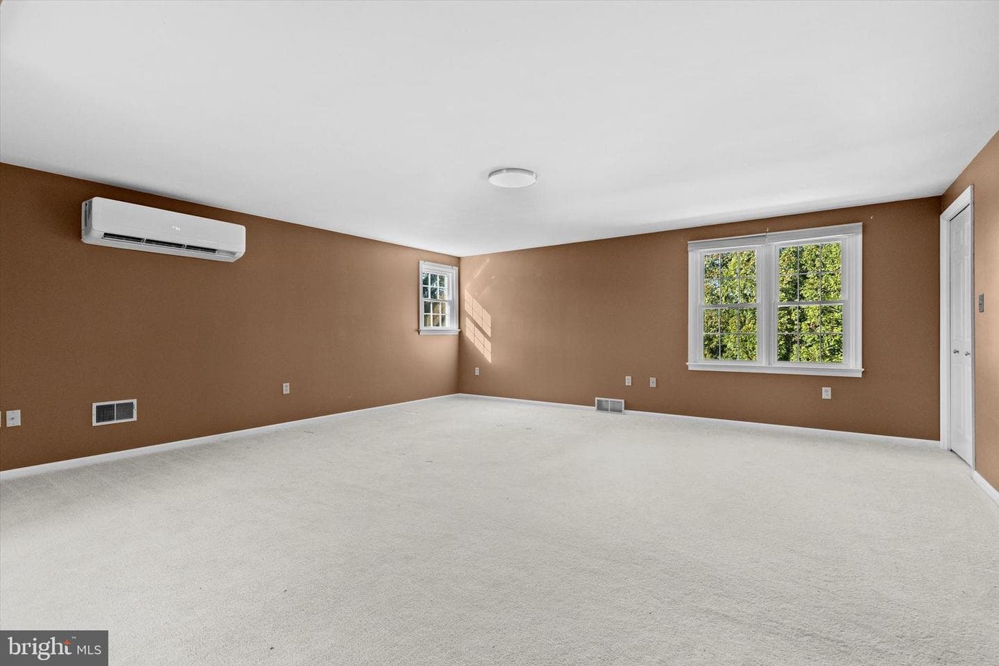 52 Fairway Drive photo 23