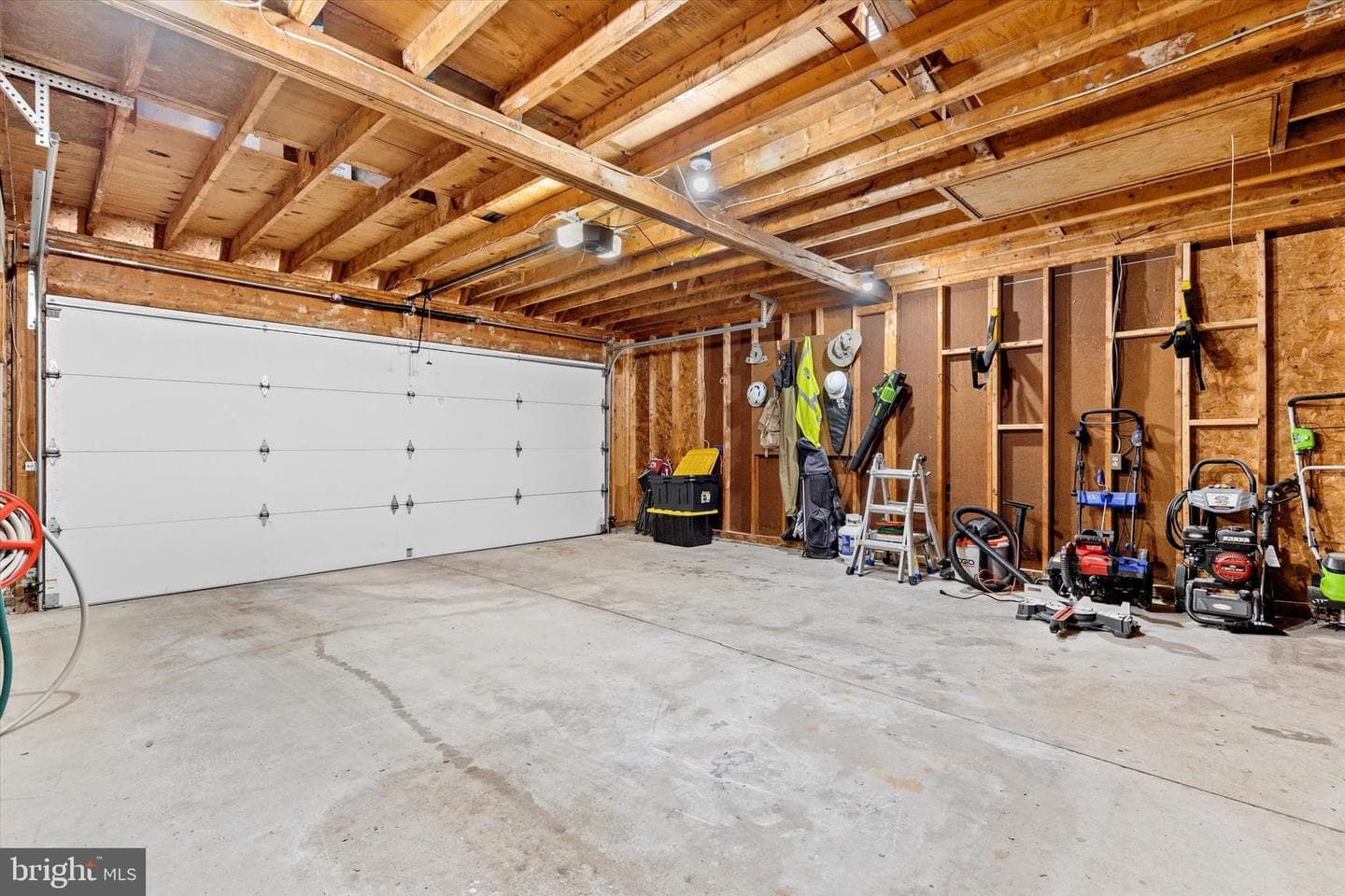 52 Fairway Drive photo 38