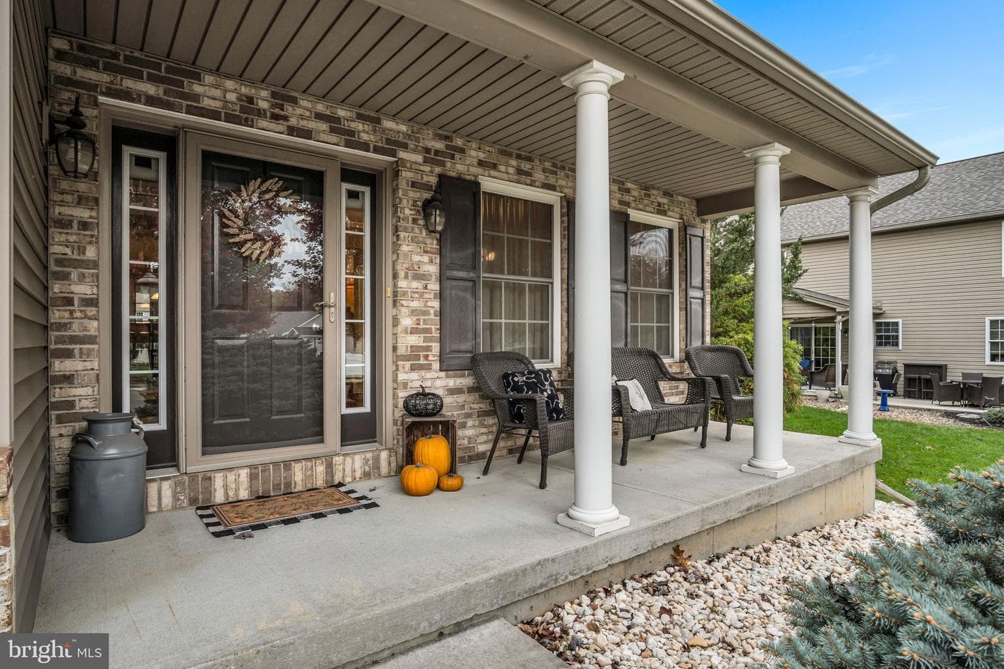 2 Rockledge Court photo 4