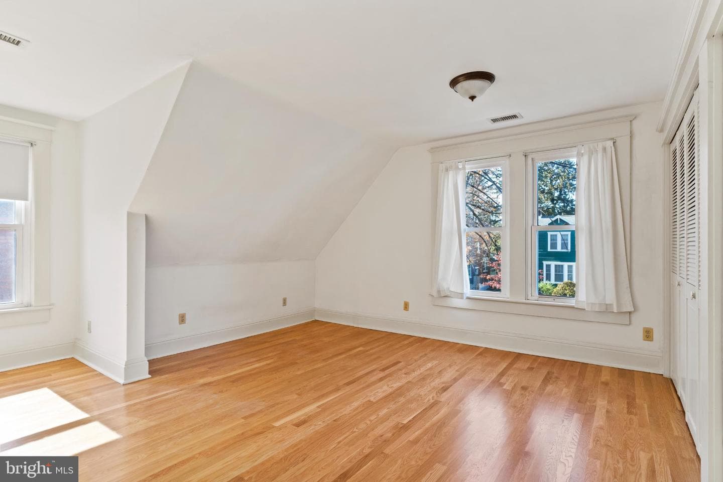 139 N 26th Street photo 23