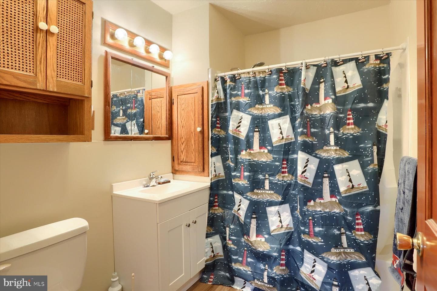 950 W Trindle Road photo 12