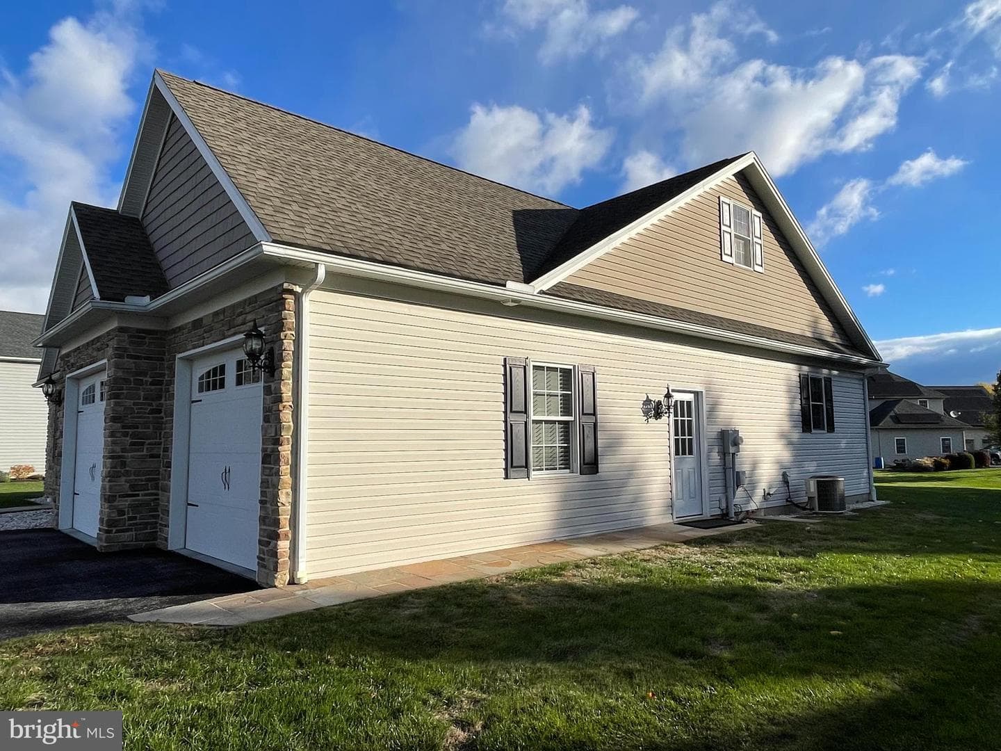414 Chestnut Drive photo 41