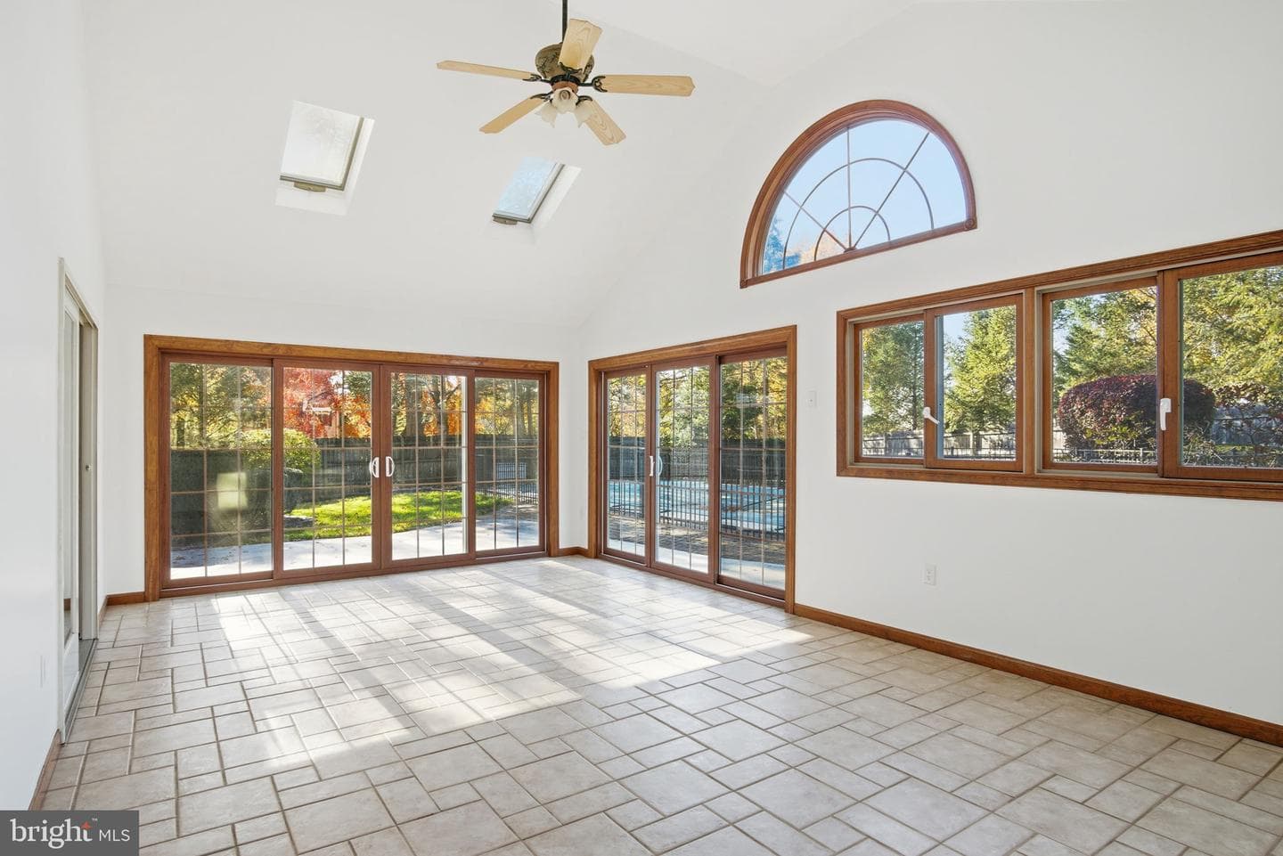 909 Kent Drive photo 15