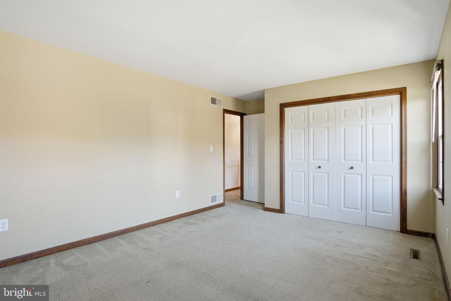 909 Kent Drive photo 22