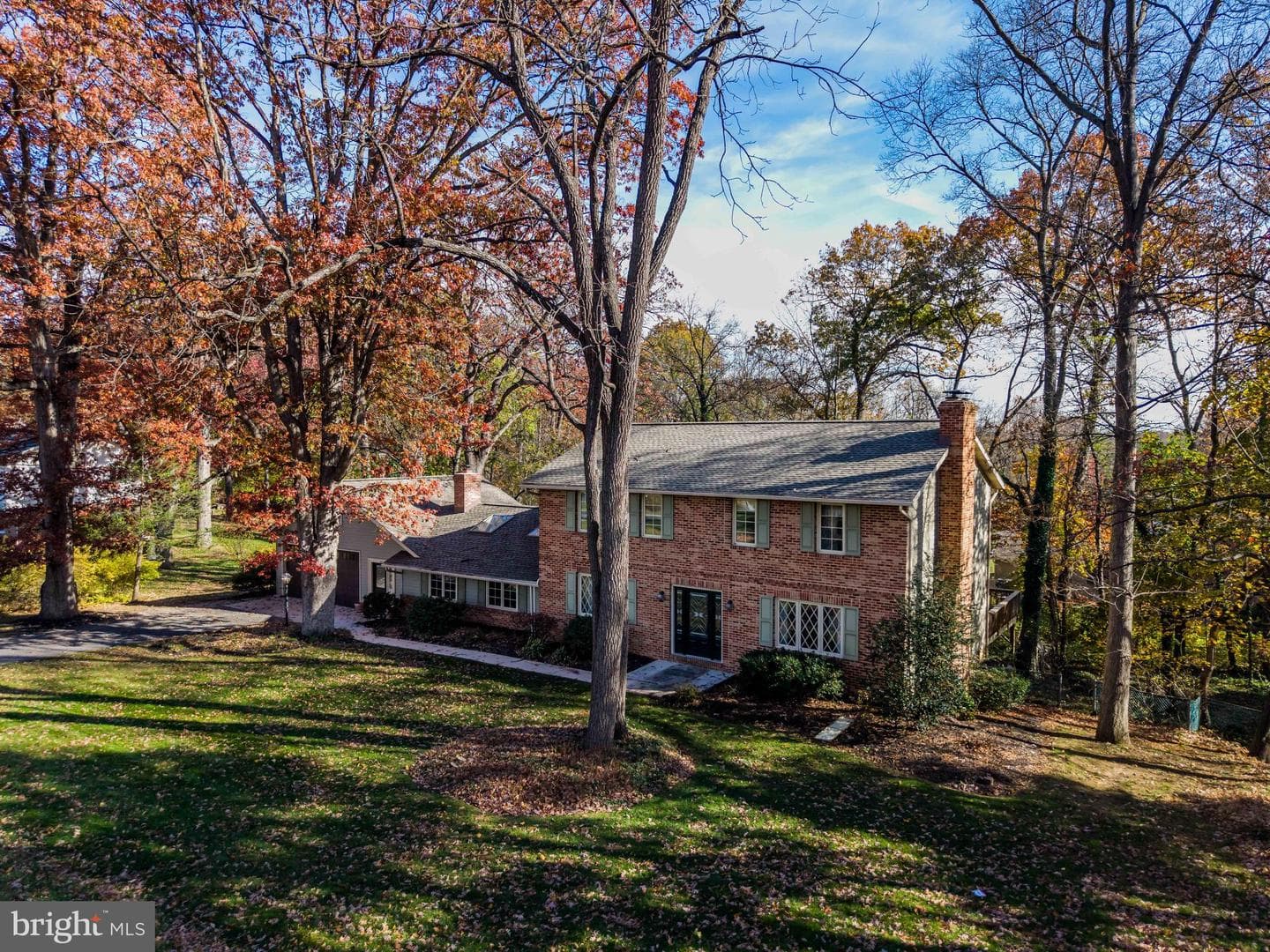 255 Hickory Road photo 2