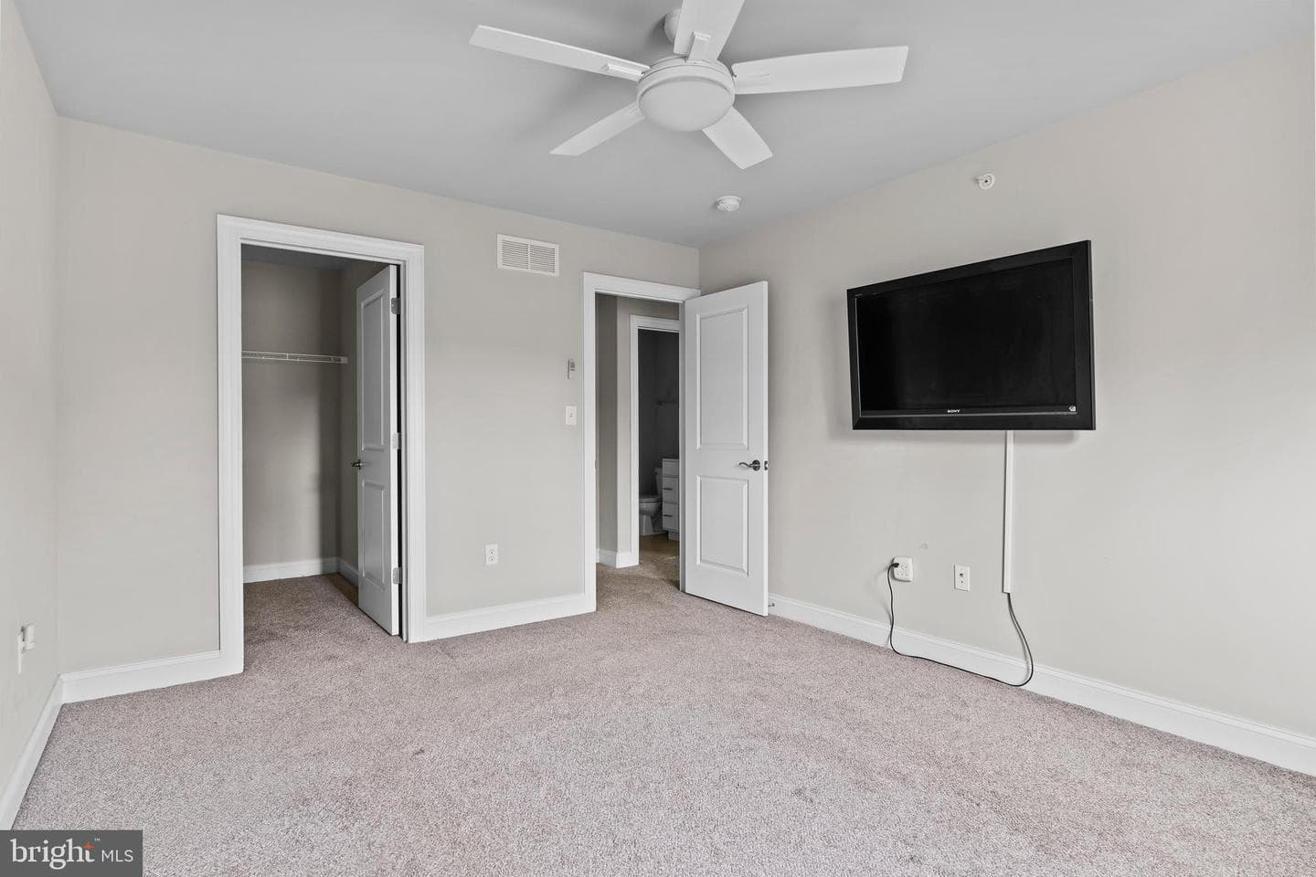 545 Joseph Court photo 27