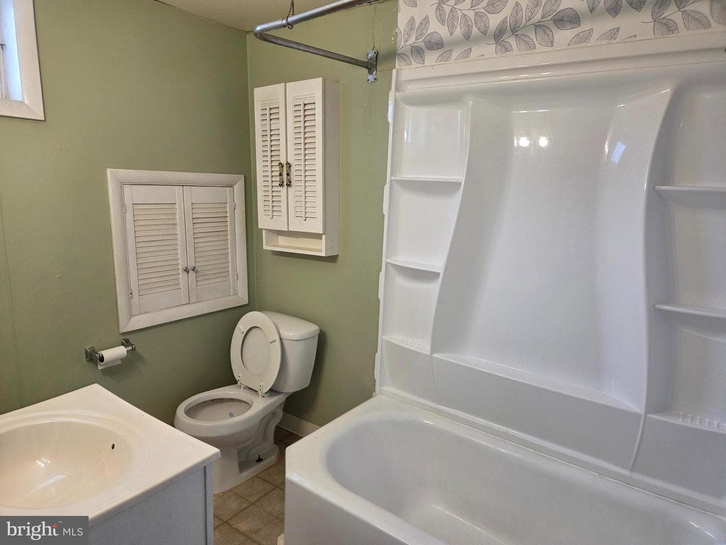 23 N Baltimore Avenue photo 8