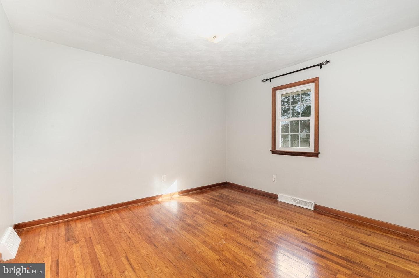 20 Chestnut Street photo 17