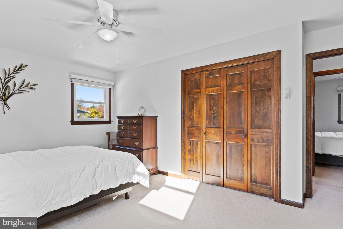 924 Forbes Road photo 25