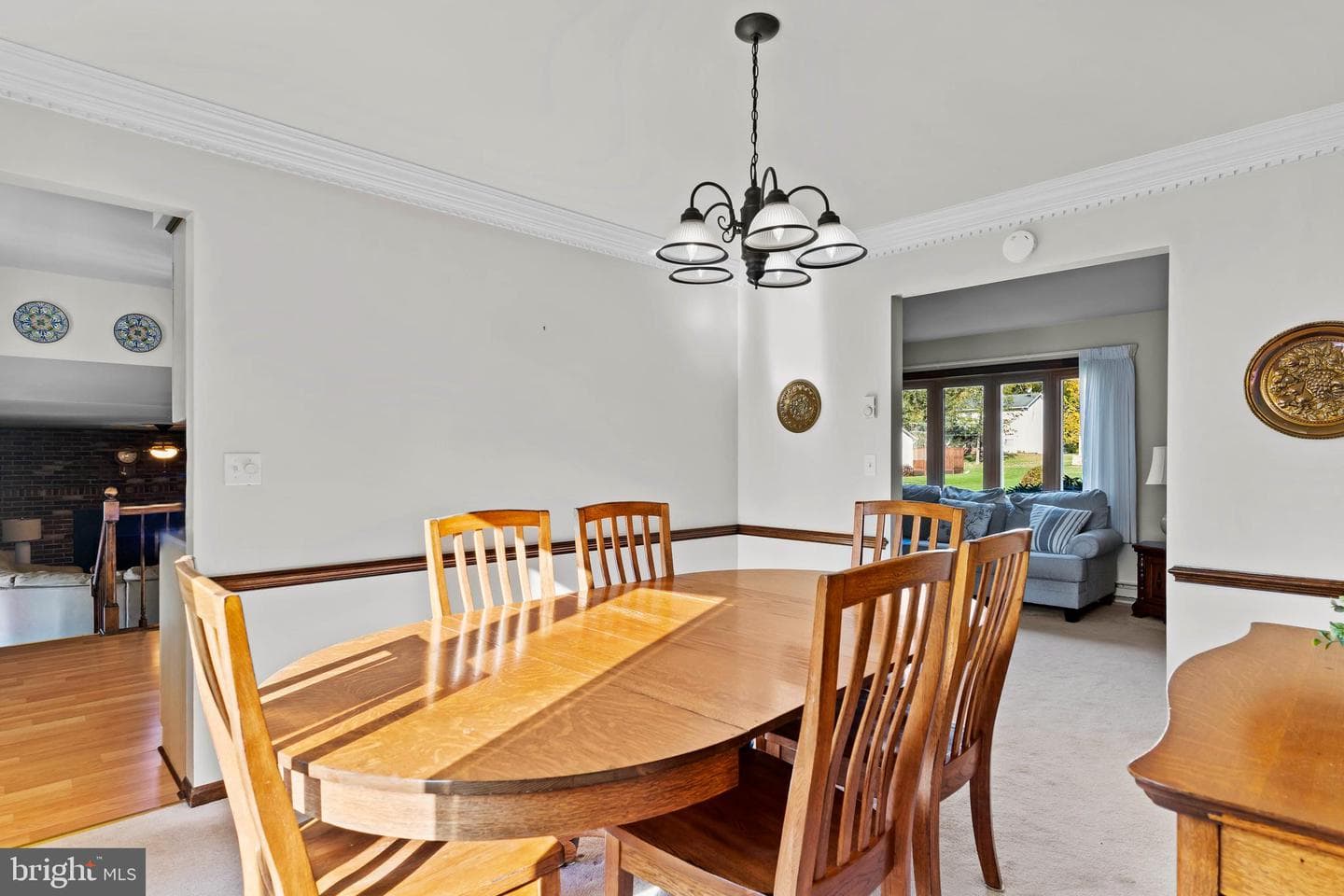 924 Forbes Road photo 8