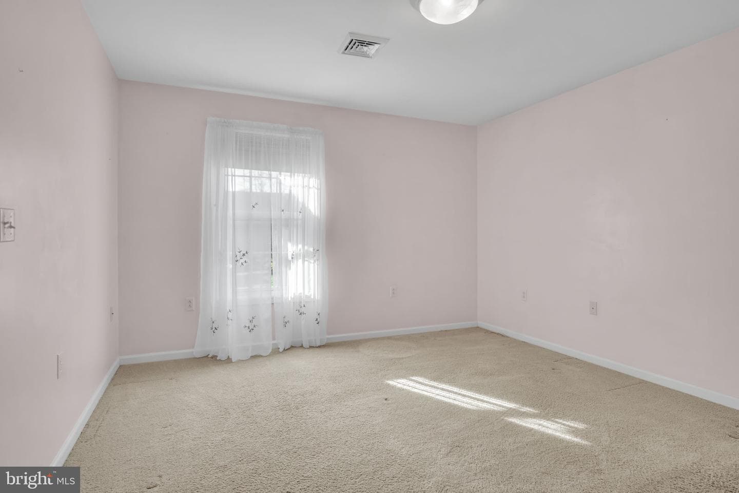 3 Mel-Ron Court photo 7