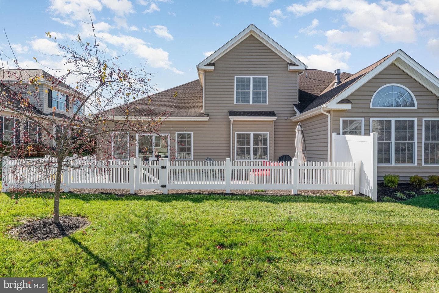 153 James Madison Drive photo 23