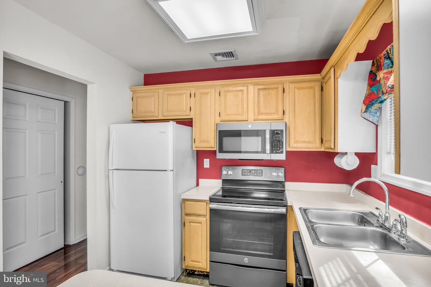 128 W Portland Street #11 photo 10