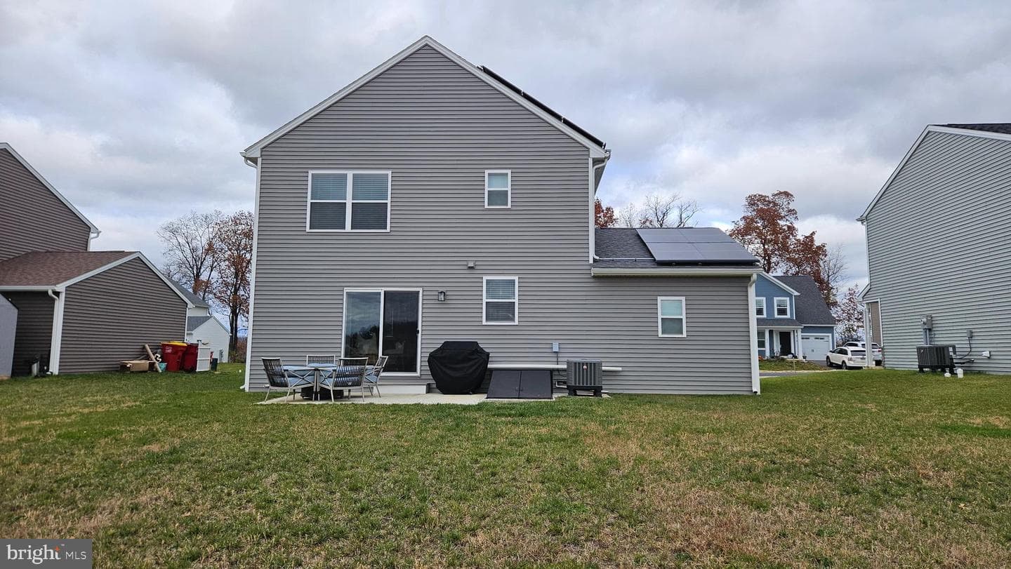 233 Woodridge Drive photo 18