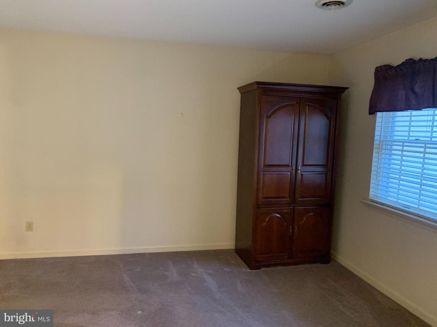 143 Strayer Drive photo 16