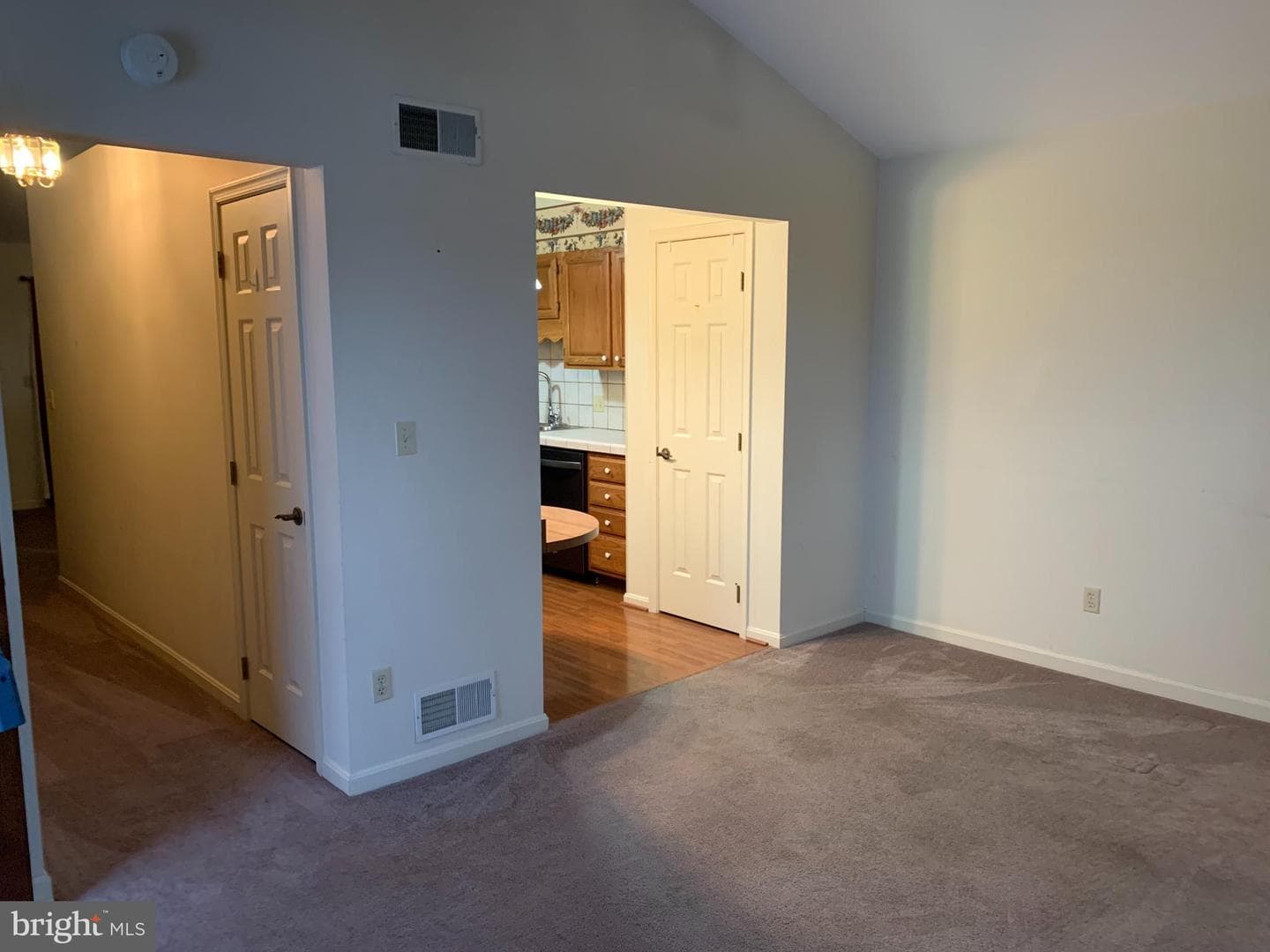 143 Strayer Drive photo 6