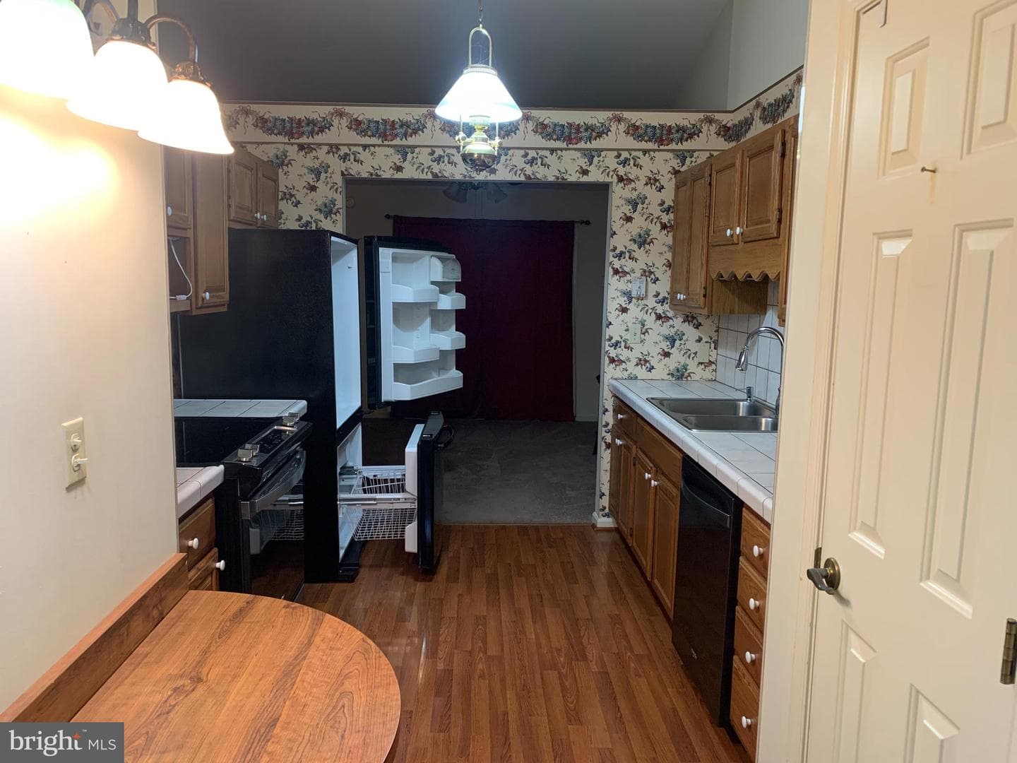 143 Strayer Drive photo 9