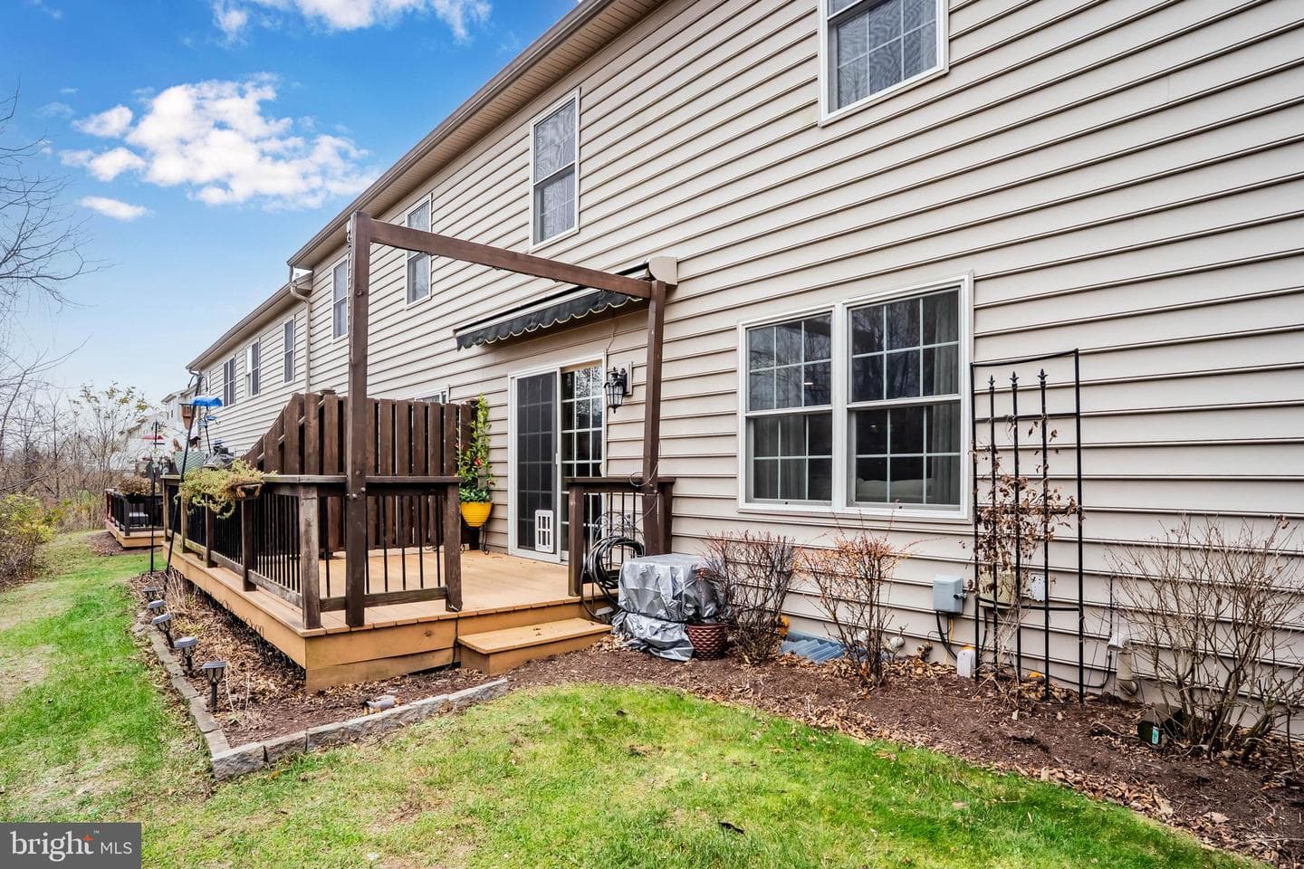5225 Winthrop Avenue photo 33
