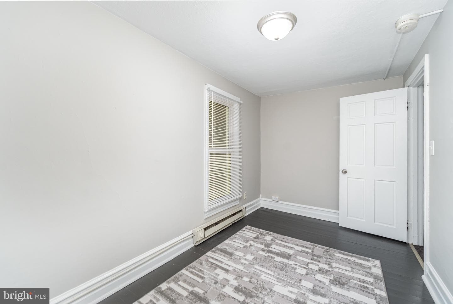 320 Fort Street photo 18