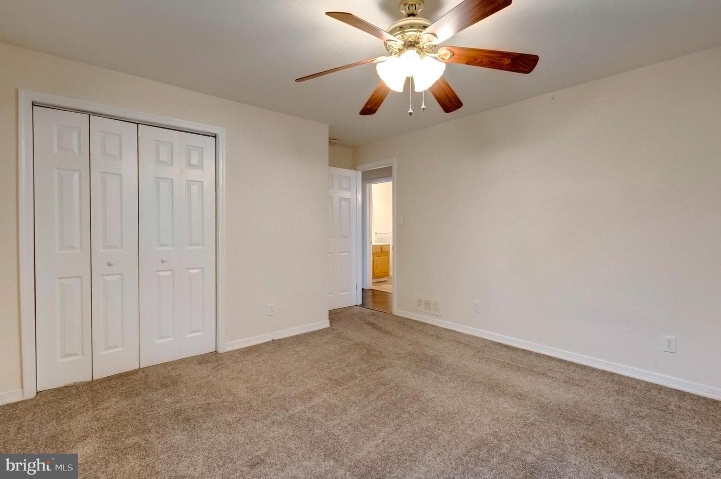 1950 Reservoir Drive photo 14
