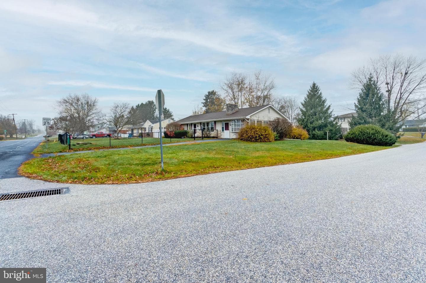 1950 Reservoir Drive photo 3